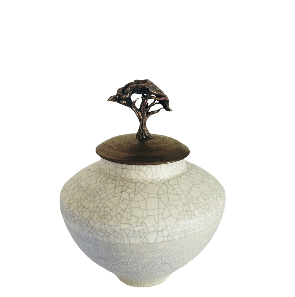 Urne en bronze et  porcelaine avec sculpture arbre de vie