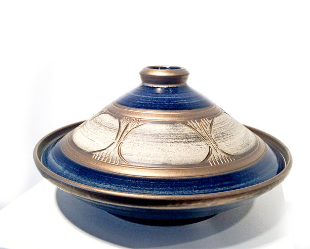 Tajine gravée bleue cobalt et bronze sur commande