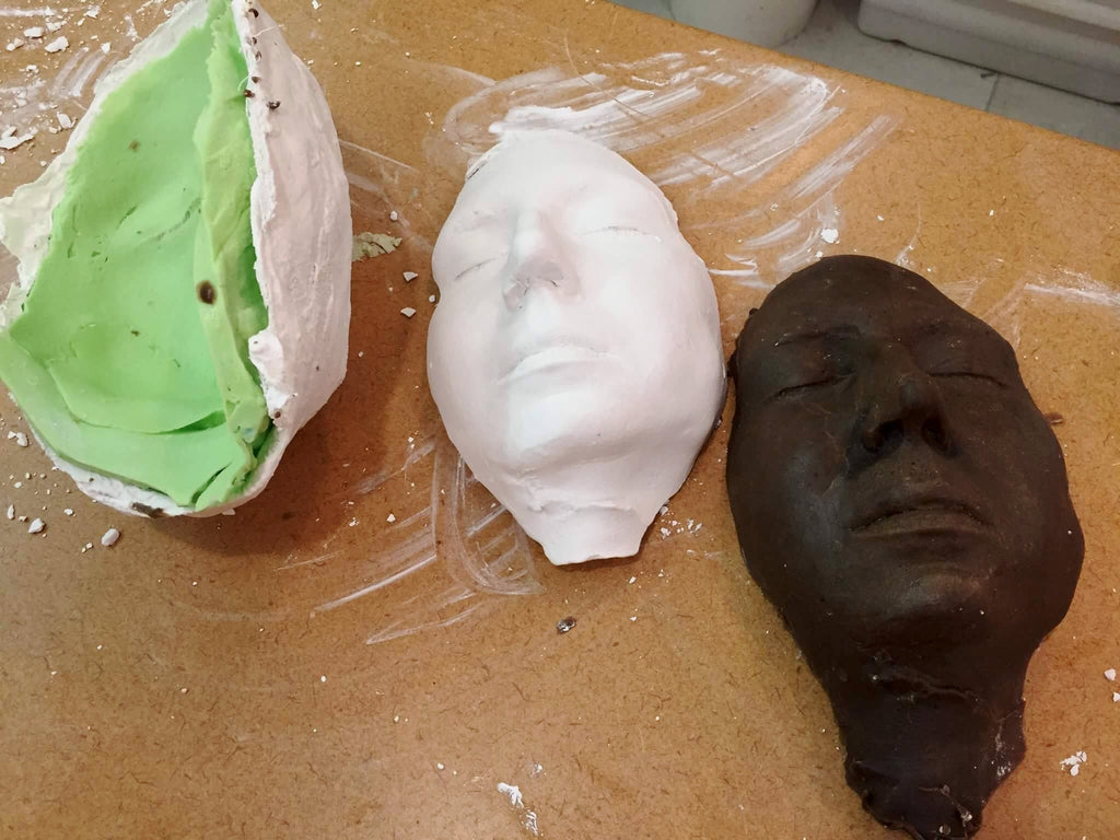 FABRICATION D'UN MOULE EN SILICONE DU VISAGE D'UN MODÈLE VIVANT (2 cours privé de 2h)